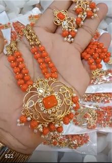 (Category: ) located in . Submitted by malsboutique (Listing ID 1427359150, Image 1). Description: .