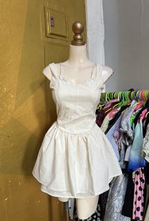 (Category: ) located in . Submitted by soodressed (Listing ID 1427325347, Image 1). Description: .