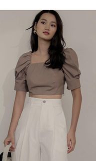 (Category: ) located in . Submitted by shopreloved (Listing ID 1427435917, Image 1). Description: .