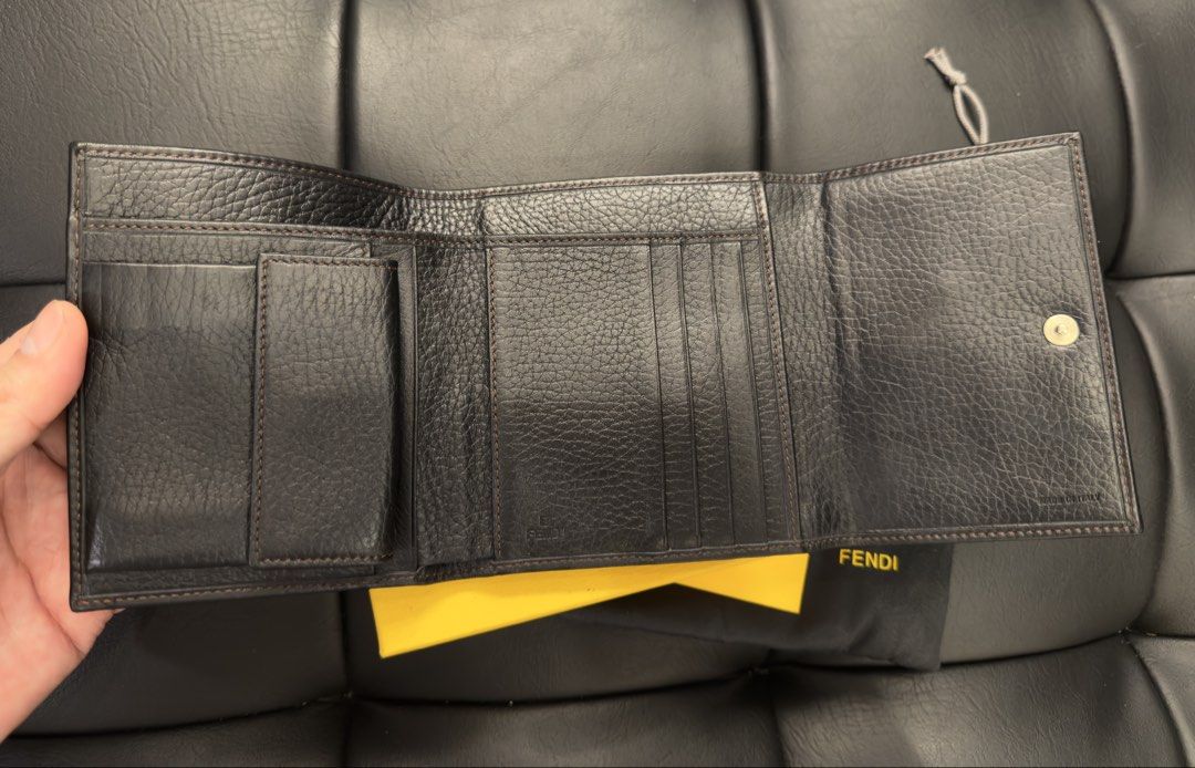Fendi FF Zucca Wallet (Category: Luxury Bags & Wallets) located in Pasay City. Submitted by fritz_kickz_2012 (Listing ID 1427464407, Image 2). Description: FENDI FF Zucca Wallet used twice no Damage FF hardware Sealed with Box Pouch Care Card PM for Inquiries Thanks ➡️➡️➡️ Fritz Kickz 👟.