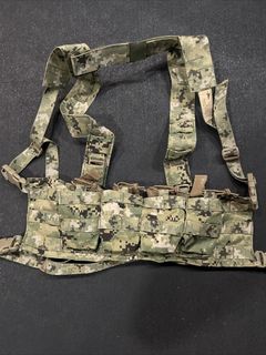 (Category: ) located in . Submitted by buyselltradegear (Listing ID 1427448807, Image 1). Description: .