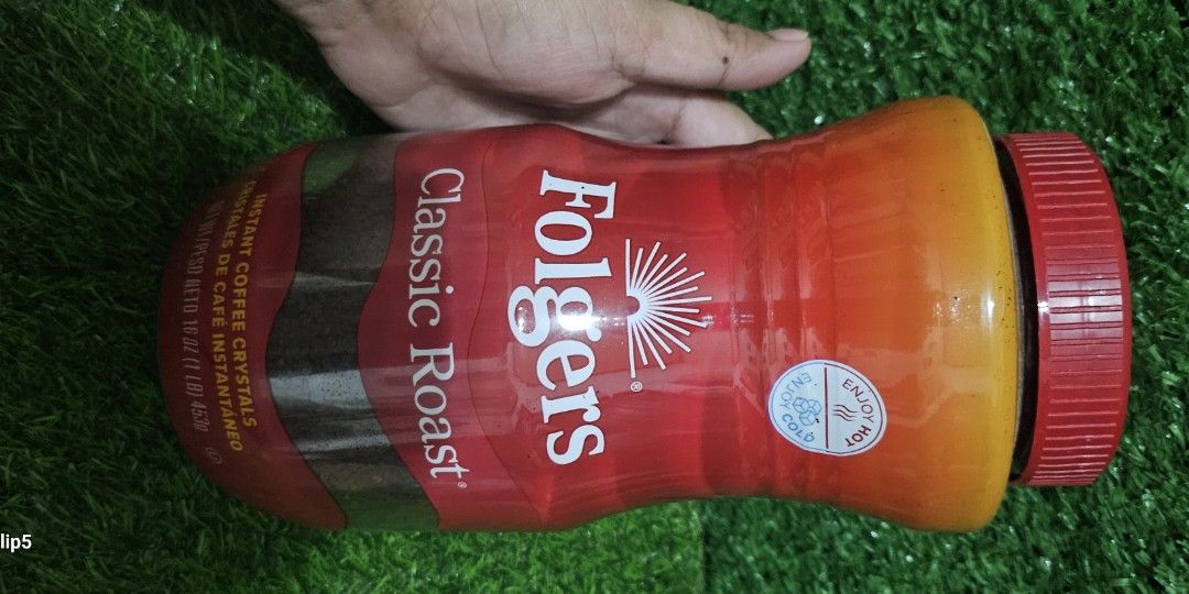 Folgers coffee (Category: Packaged & Instant Food) located in Umingan. Submitted by liezelsona48963 (Listing ID 1427413065, Image 3). Description: folgers coffee from hawaii august 4, 2027 expiry mop gcash.