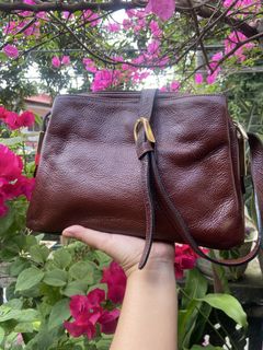 (Category: ) located in . Submitted by baglovers10 (Listing ID 1427357553, Image 1). Description: .