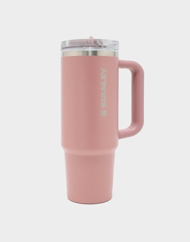 FREE SHIPPING NATIONWIDE EXCLUSIVE DESIGN Stanley 24 oz. IceFlow Bottle with Fast Flow Lid (Category: Water Bottles & Tumblers) located in Quezon City. Submitted by wcfhomeandoffice (Listing ID 1427431309, Image 1). Description: Stay refreshed throughout your day with this Stanley Wellspring‑style insulated bottle — available at JD Sports Philippines. Built with durable stainless steel and leak‑proof flip‑open lid, it’s designed for effortless hy