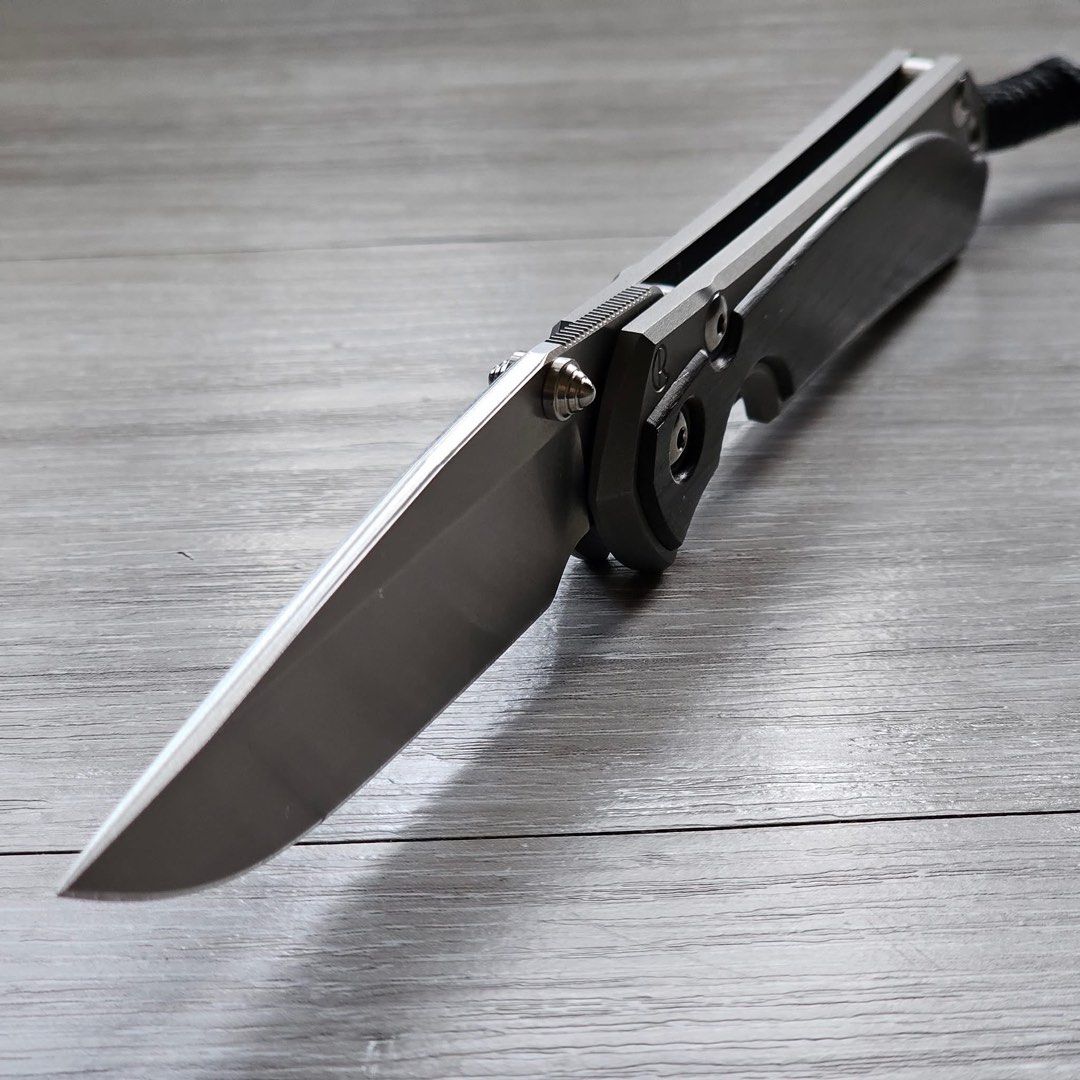 FS Chris Reeve Sebenza 31 In Lay (Category: Hiking & Camping) located in Quezon City. Submitted by _shopforless. (Listing ID 1427370304, Image 1). Description: Double Silver Lug Bog Oak In Lay Complete with Box and all other items inside Super glassy action and no snail strails or any other issue. Never been used or resharpened and still razor sharp. RFS: I now have an Inkosi and prefer to carry it instead Open to negotiate price..