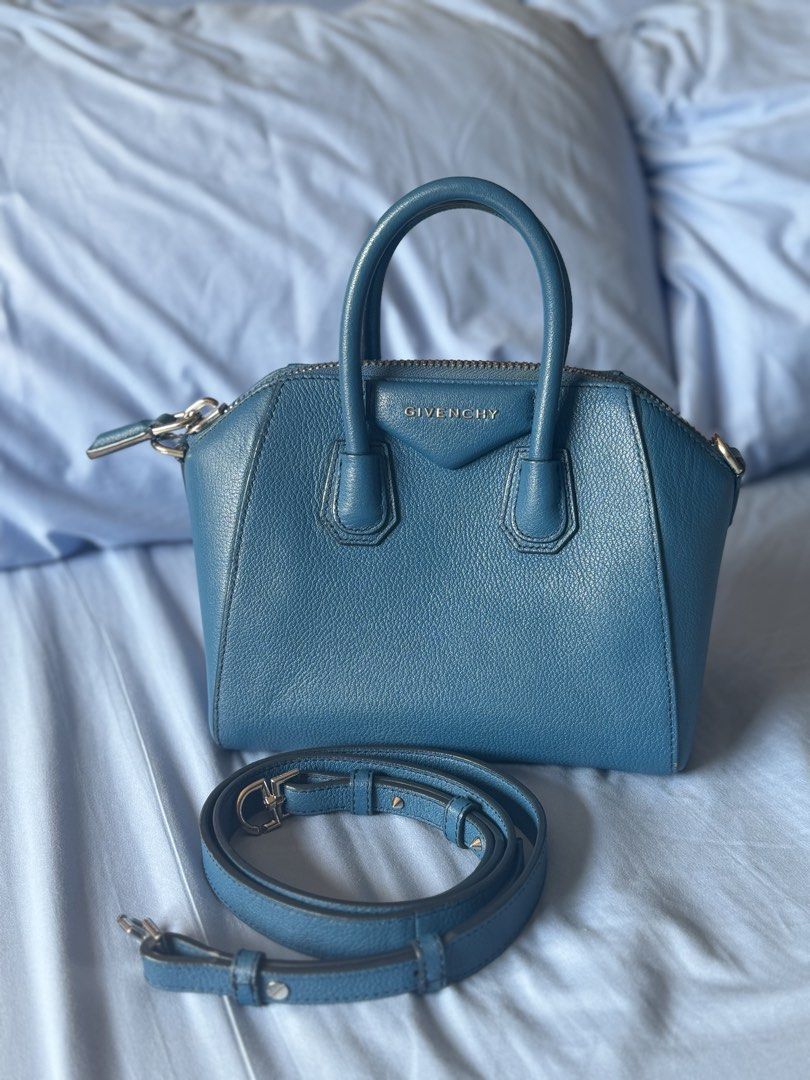 Givenchy Mini Antigona (Category: Luxury Bags & Wallets) located in Manila. Submitted by muffintopsi (Listing ID 1427318257, Image 1). Description: Used. With Long strap. Generic dust bag. Very sulit for the price. Can do meet ups in Paranaque- Las Pinas- NAIA area SF c/o buyer.