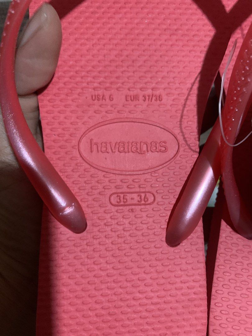 Havaianas Slim Square FC Flip-flops (Category: Slippers and slides) located in Aliaga. Submitted by ukaybags2428 (Listing ID 1427405923, Image 2). Description: Brand new Super nice to Original.