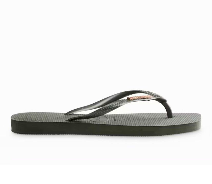 Havaianas Slim Square Metallic Logo Olive Green Flip-Flops (Category: Flipflops and Slides) located in Singapore. Submitted by mmmm_ (Listing ID 1427390735, Image 3). Description: Brazilian size 35/36 Brand new!.