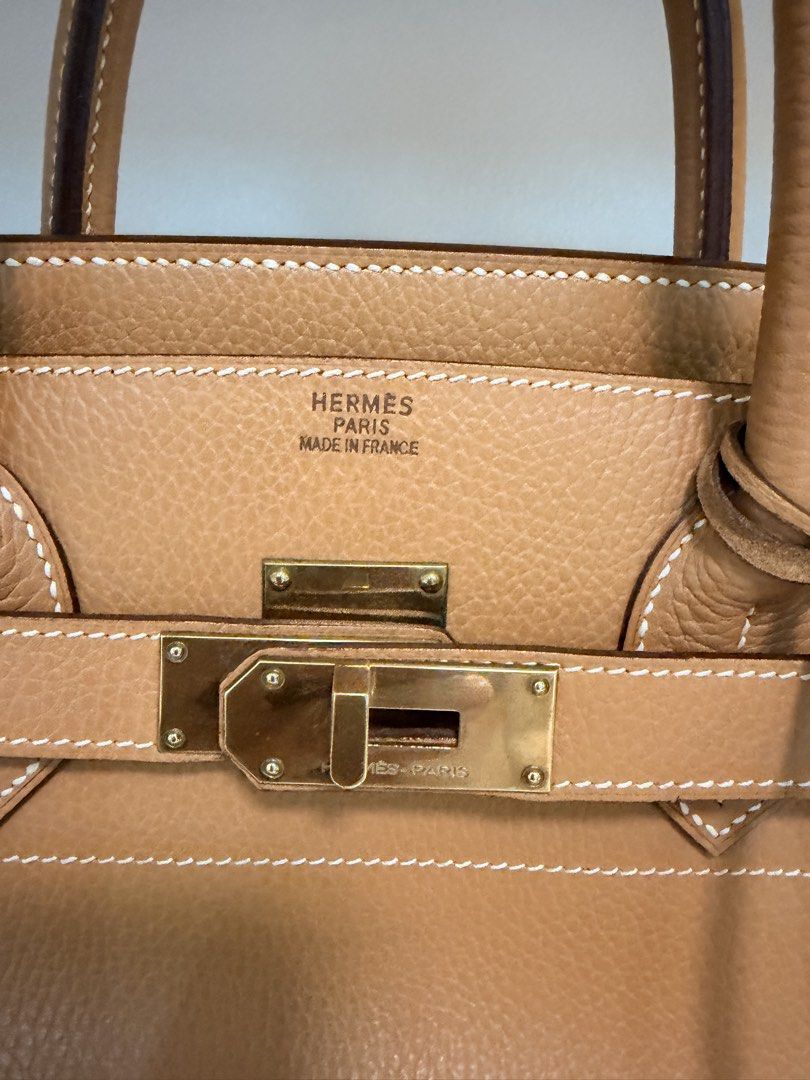 Hermes HAC 45 (Category: Luxury Bags & Wallets) located in Manila. Submitted by jamilla01 (Listing ID 1427351181, Image 2). Description: Hermes HAC 45 Usually worn for travel due to size. Complete except for box. Feel free to authenticate. RARE and Collectible piece. .