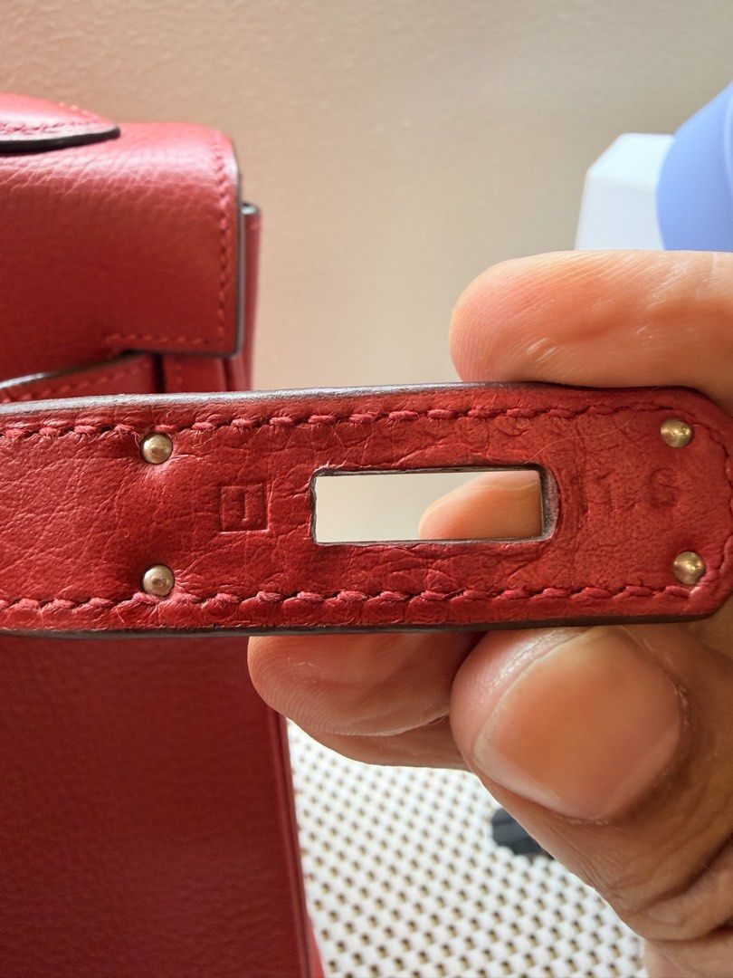 Hermes Kelly Bag Red (Category: Luxury Bags & Wallets) located in Manila. Submitted by jamilla01 (Listing ID 1427350726, Image 3). Description: Authentic With clochette, lock and Keys. No box With dustbag.