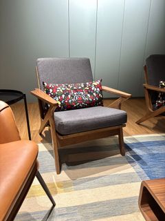(Category: ) located in . Submitted by handla (Listing ID 1427418816, Image 1). Description: .