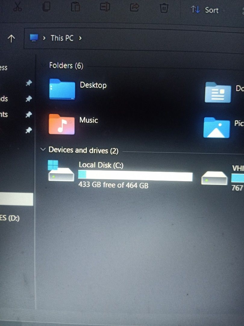 HP LOPTOP 8G ram 1tera hdd (Category: Laptops & Notebooks) located in Malabon City. Submitted by vhinz.dapalogz.24 (Listing ID 1427481834, Image 3). Description: NSA PICS UNG SPECS... G GUDS BATTERY.. .