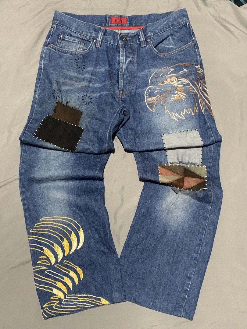 Hugo Boss Embroidered Jeans (Category: Jeans) located in Manila. Submitted by slcjules (Listing ID 1427394026, Image 1). Description: .