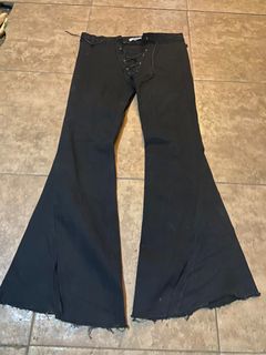 (Category: ) located in . Submitted by notwearable.clothingco (Listing ID 1427438518, Image 1). Description: .