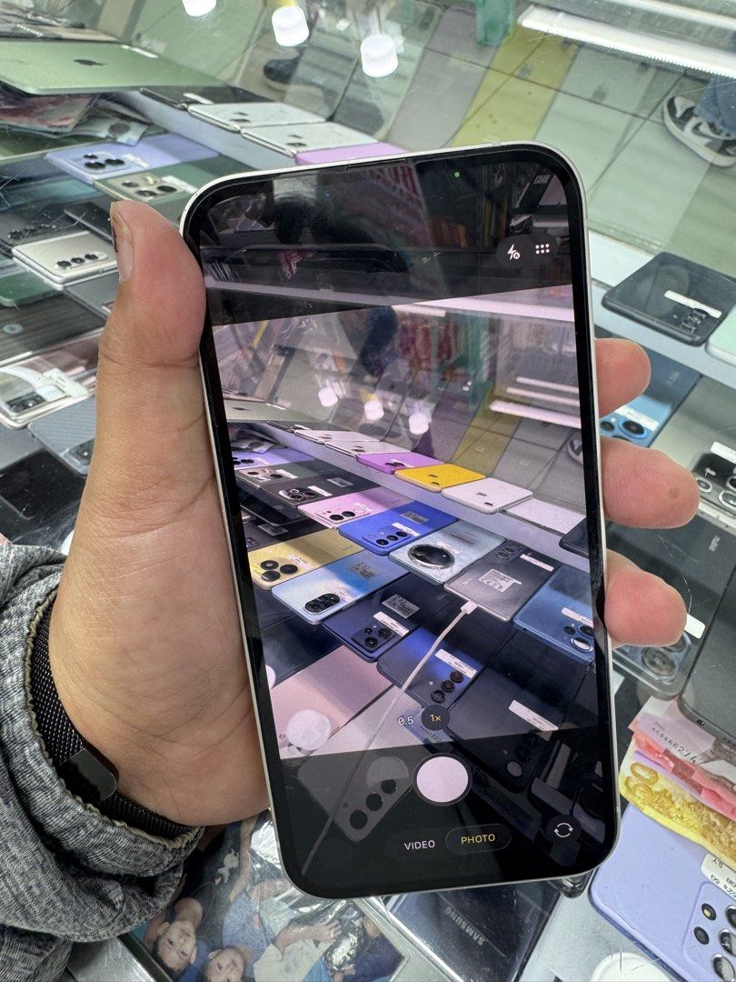 iPhone 14+ 256gb (F.U) (Category: iPhone 14 Series) located in San Juan City. Submitted by wainefreygadgetshop (Listing ID 1427381104, Image 3). Description: iPhone 14+ 256gb (F.U) (PLEASE SEARCH NYO NALANG SPECS) ALL GOODS AT WORKING NO HIDDEN APPLE I.D BATTERY 95% PEDE PANG BACK UP PHONE MAY TRUETONE MAY FACE I.D HONEST ISSUE (ILALAGAY SA NOTEs PARA AWARE KA) NOTE *HINDI MAKINIS,SEE POSTED PICTURES ! TEST TO SAWA BAGO BAYARAN Buy at your own ri