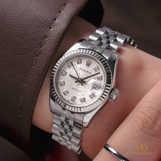 (Category: ) located in . Submitted by watchdistrict (Listing ID 1427330938, Image 1). Description: .