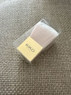 （分類：）位於 。 由 reese.makeup 提交（商品編號 1427350401，圖片 1）。簡介： 。