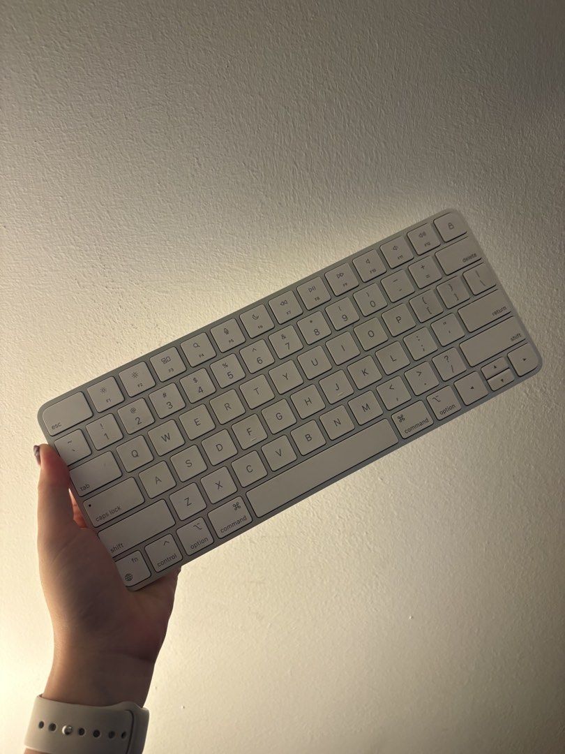 Magic Keyboard without Touch ID