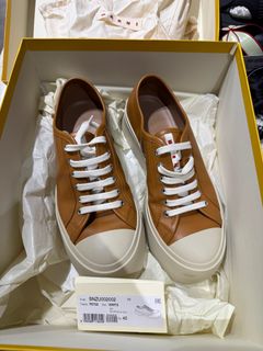 （分類：）位於 。 由 andreeexx 提交（商品編號 1427345649，圖片 1）。簡介： 。