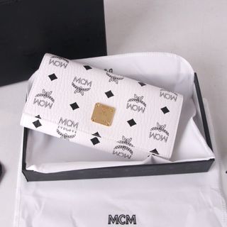 （分類：）位於 。 由 emilija-0510 提交（商品編號 1427314182，圖片 1）。簡介： 。