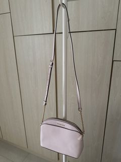 （分類：）位於 。 由 emilylai910 提交（商品編號 1427335885，圖片 1）。簡介： 。
