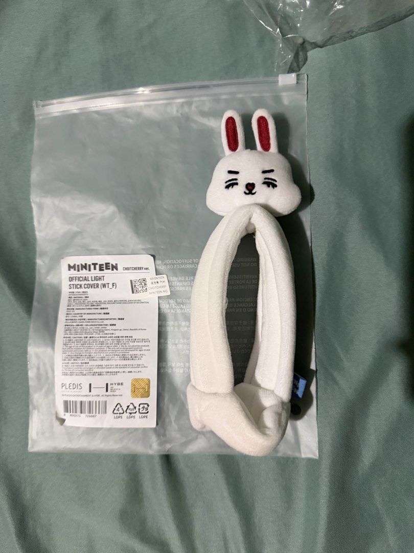 MINITEEN Official Light Stick Cover Choitcherry Scoups (Category: Character Goods) located in Manila. Submitted by _boxofelle (Listing ID 1427403202, Image 2). Description: .