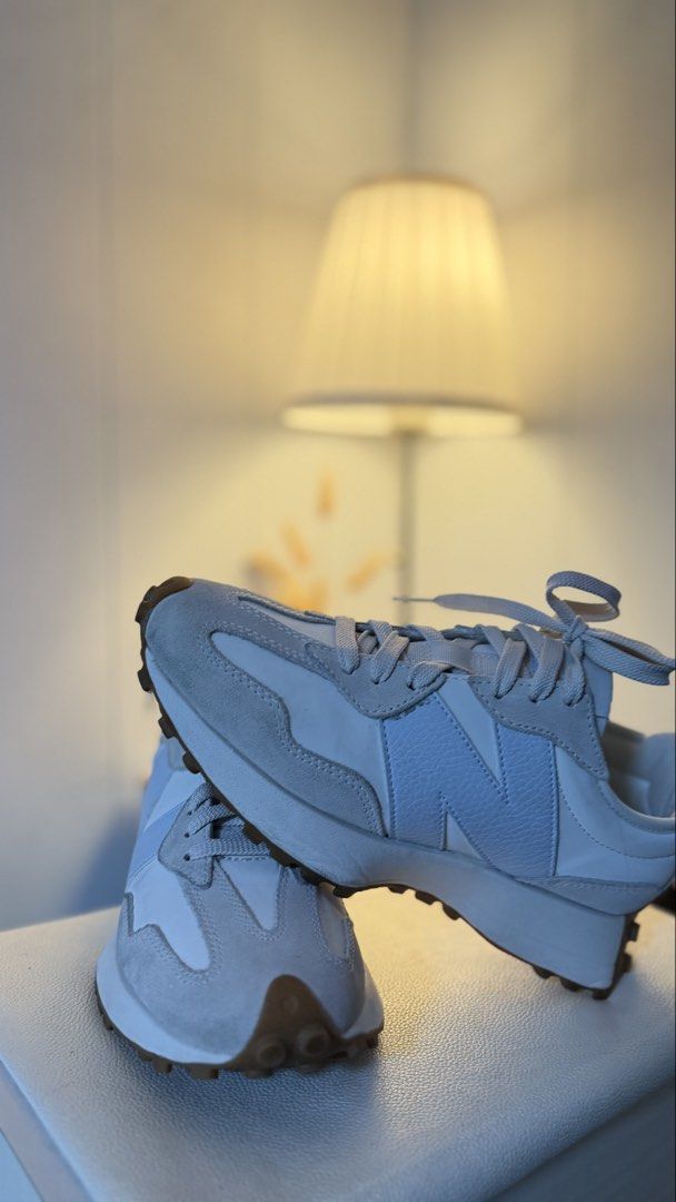 New Balance 327 Sneakers (Category: Sneakers) located in Las Pinas. Submitted by lanasmom (Listing ID 1427430670, Image 2). Description: .