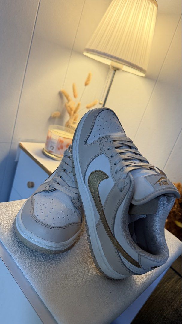 Nike Dunk Low Beige Gold (Category: Sneakers) located in Las Pinas. Submitted by lanasmom (Listing ID 1427451230, Image 2). Description: .