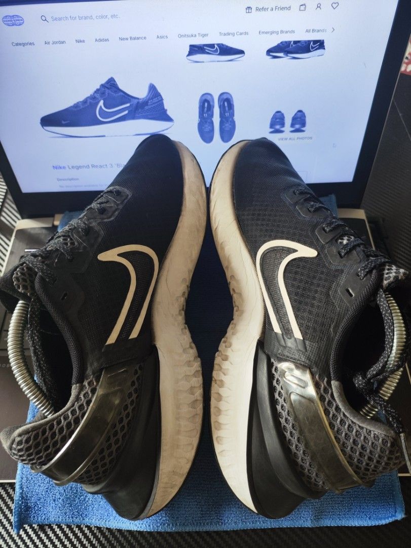 Nike Legend React 3 Black White (Category: Sneakers) located in Quezon City. Submitted by wardaddy0418 (Listing ID 1427331508, Image 3). Description: US 9.5 Mens .