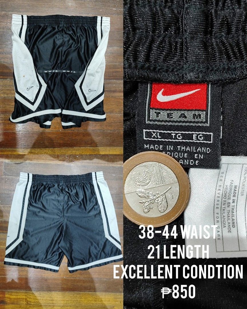 Nike Team Shorts XL (Category: Shorts) located in Quezon City. Submitted by trellzilla666 (Listing ID 1427425544, Image 1). Description: Black Nike Team shorts. Features white accents and a Nike logo. Made in Thailand. Waist size is 38-44, and the length is 21..