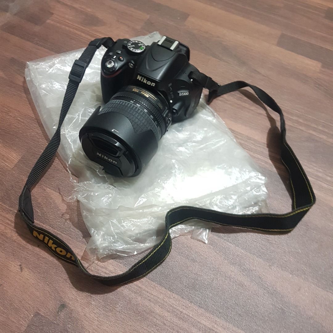 Nikon - D5100 DSLR (Digital Single Lens Reflex) Camera Kit (Category: Cameras) located in Bulacan. Submitted by blitzwing28 (Listing ID 1427404119, Image 1). Description: = PRICE = P20000 = MODE OF PAYMENT = - Courier Delivery: BDO bank transfer / Globe G-Cash - Meetup: Cash = ITEM CONTENTS = 1x Nikon - D5100 DSLR (Digital Single Lens Reflex) Camera 1x Nikon - AF-S DX Nikkor 18-105mm f/3.5–5.6G ED VR Superzoom Lens 2x Nikon - D5100 DSLR Camera ba