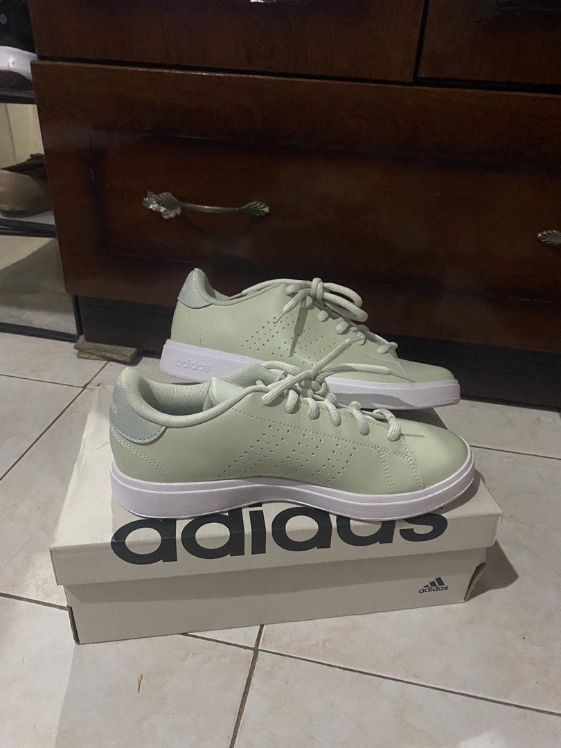 Original Adidas Advantage Base 2.0 Size 9 (Category: Sneakers) located in Bulacan. Submitted by sshllync (Listing ID 1427402682, Image 1). Description: Authentic Adidas Shoes Original Price: 3,300 pesos Size 9 for Womens, Size 7.5 For Mens Location: Bulacan Price if Negotiable. Dm if Interested..