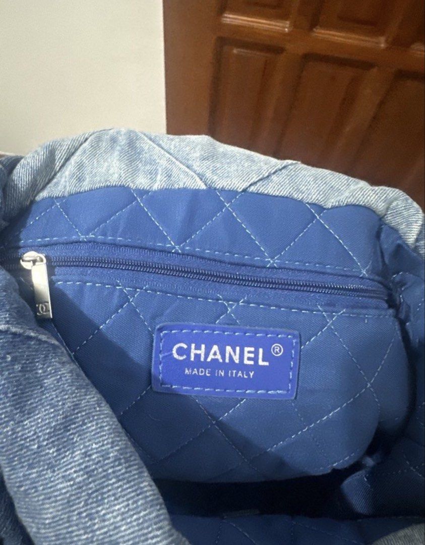 Original Chanel Denim Bag (Category: Luxury Bags & Wallets) located in Agdangan. Submitted by dee_preloved03 (Listing ID 1427380858, Image 3). Description: Authentic.