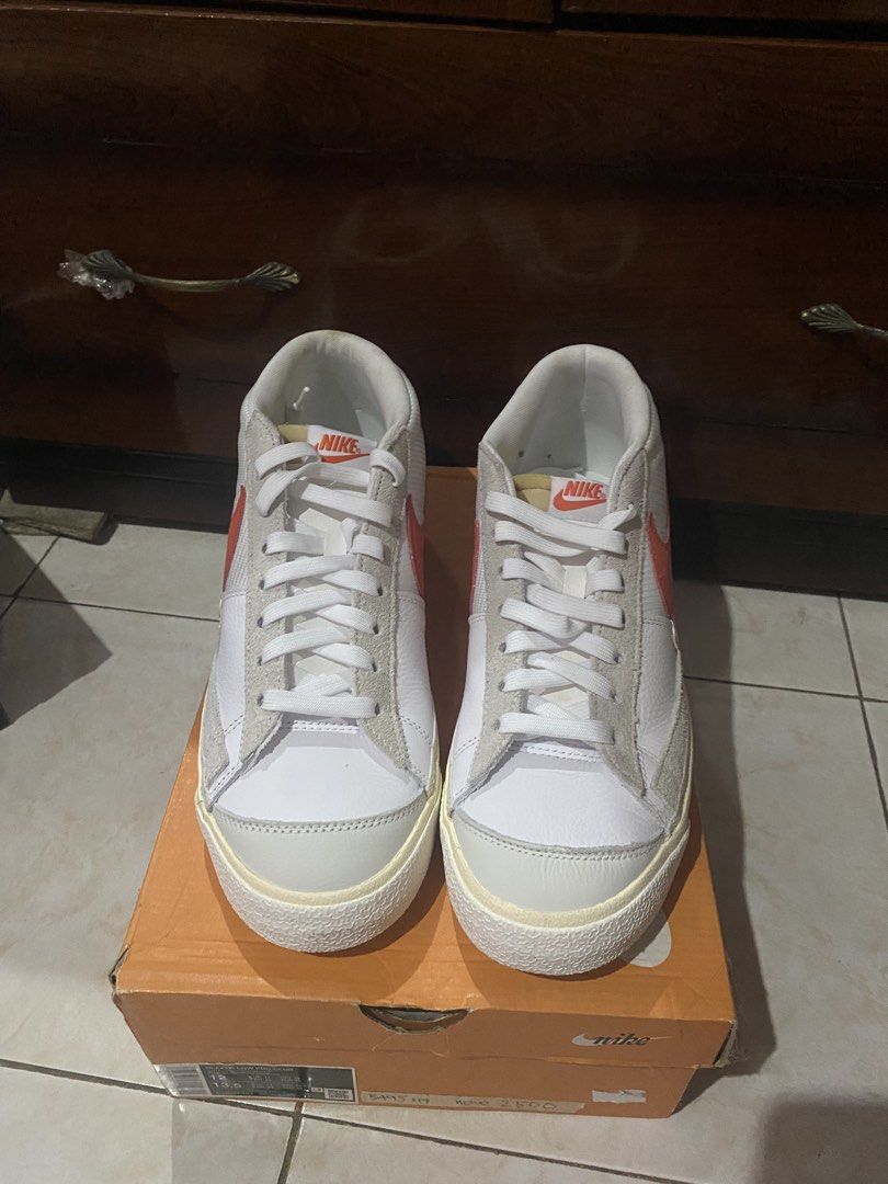 Original Nike Blazer Low Pro Club (Category: Sneakers) located in Bulacan. Submitted by sshllync (Listing ID 1427404117, Image 2). Description: Authentic Nike Shoes Original Price: 5495 pesos Location: Bulacan Price if Negotiable. Dm if Interested..