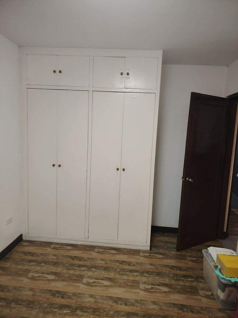 PASIG GREENPARK FLOOD FREE (Category: House & Lot) located in Makati City. Submitted by eljaycloset (Listing ID 1427350259, Image 3). Description: 265sqm 3br 3t&b 2car garage P12M with CGT na.