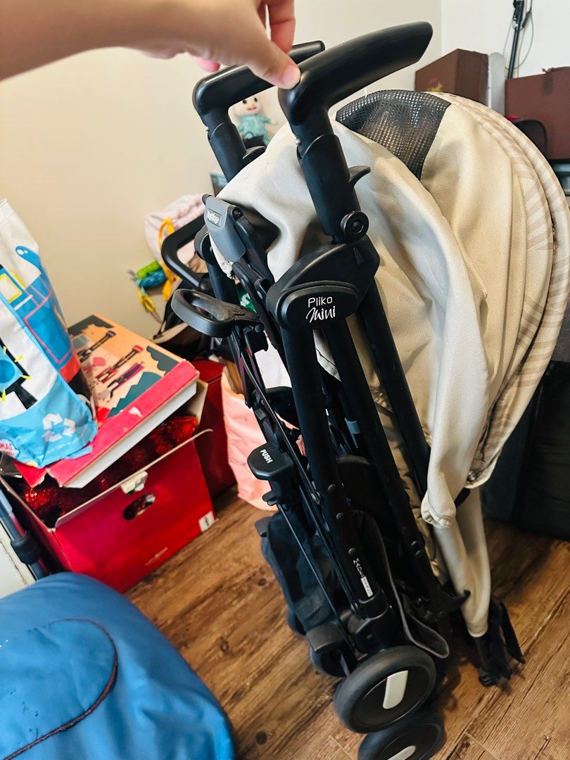 Peg Perego Pliko Mini Stroller (Category: Strollers) located in Quezon City. Submitted by vittywitty (Listing ID 1427390885, Image 2). Description: Used max 3-4 times. Just needs cleaning. Stored for 4yrs already.