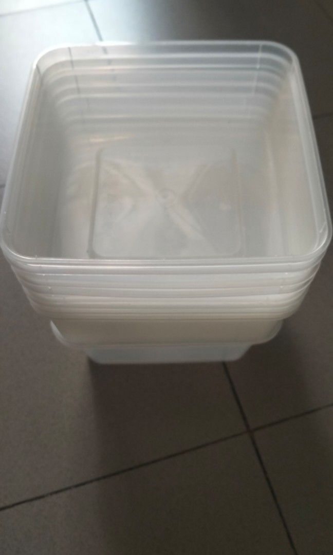 Plastic container - square + round465455676612956160