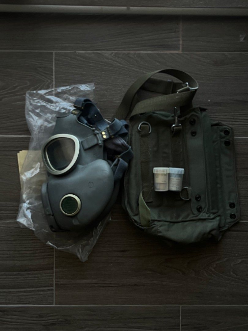 Polish MP4 Gas Mask (Category: Medical Supplies & Tools) located in Legazpi City. Submitted by coolrandomshit. (Listing ID 1427346981, Image 2). Description: 2750+ sf *2500php FIRM FOR TODAY ONLY IF SURE AND SHIPPED IMMEDIATELY* 📍Full Set Includes: -Gasmask -Bag -Eye piece Protector -2x cloth UNTESTED. Ok for collection, display or cosplay. (2) gas masks available Slide me a DM if you’re interested 📩 .