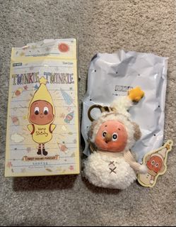 (Category: ) located in . Submitted by Shopaholic_28 (Listing ID 1427439858, Image 1). Description: .