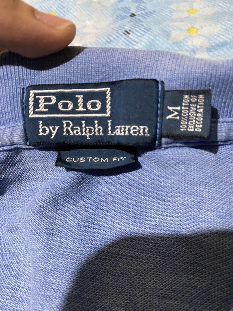 Ralph Lauren polo shirt (Category: Tshirts & Polo Shirts ) located in Manila. Submitted by lcfindz (Listing ID 1427456327, Image 2). Description: Size M pm for more details Muntinlupa or Pasig loc can ship j&t or lalamove.