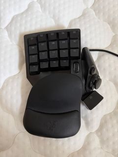 （分類：）位於 。 由 lordzhadow 提交（商品編號 1427356117，圖片 1）。簡介： 。