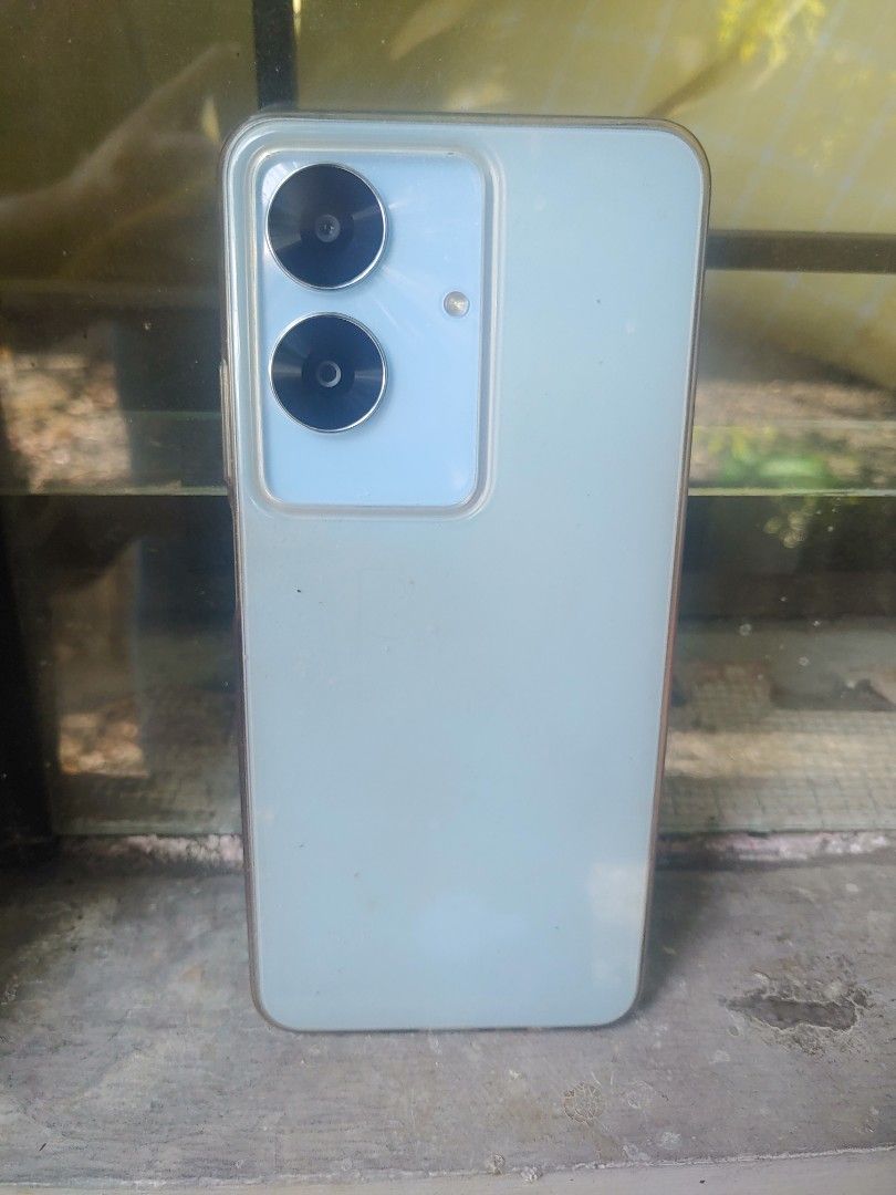 Realmi Note 60 (Category: Realme) located in Manila. Submitted by techtatay61638 (Listing ID 1427323466, Image 2). Description: Included case but no box and charger, can be used any USB type C charger. No repair history nor hidden defects. Lp posted auto decline/pass sa mga tatawad pa Will be used for kids therapy.