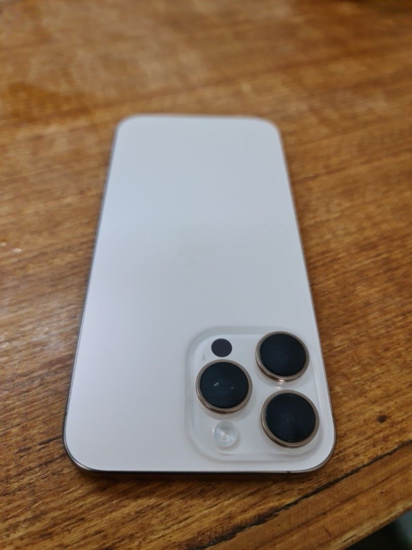 Rush iphone 16 Pro Max 256gb Smartlocked Complete (Category: iPhone 16 Series) located in Manila. Submitted by leahcim02 (Listing ID 1427478758, Image 2). Description: Sale or swap 100%smooth guaranteed no issue true tone ok face id ok matagal malobat Complete package Meet up: Any Malls nearby LRT or MRT Stations / Antipolo.
