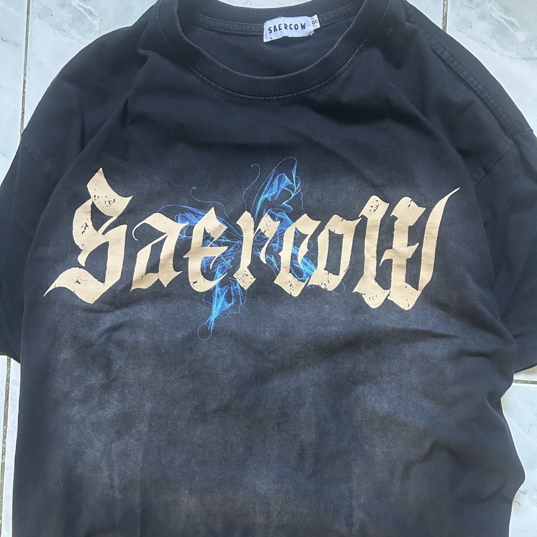 Saercow Graphic Tee (Category: Tshirts & Polo Shirts ) located in Tanay. Submitted by mattyall (Listing ID 1427361174, Image 2). Description: Saercrow Width: 21 Length: 27.