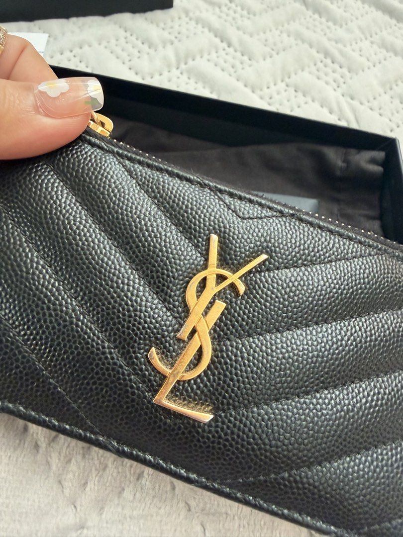 Saint Laurent YSL Cardholder (Category: Luxury Bags & Wallets) located in Mexico. Submitted by jvsss13 (Listing ID 1427314064, Image 3). Description: Selling my personal stuff YSL cardholder bought in YSL Solaire. Complete with receipt same serial number. No more paper bag but I can give Dior paper bag. RFS: switching to sleeker wallet, trade to Loewe, Celine or LV wallet .
