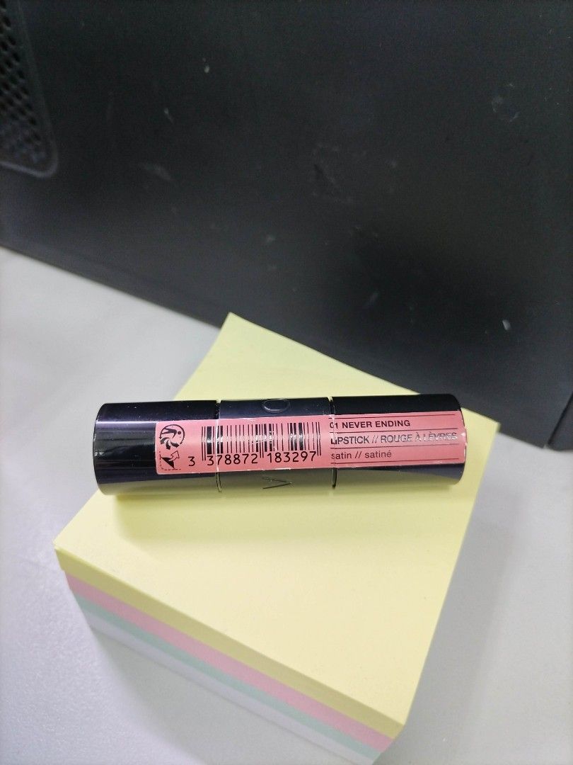 Sephora 01 Never Ending Satin Lipstick (Category: Makeup) located in Manila. Submitted by mersol (Listing ID 1427318486, Image 1). Description: too many lippie.
