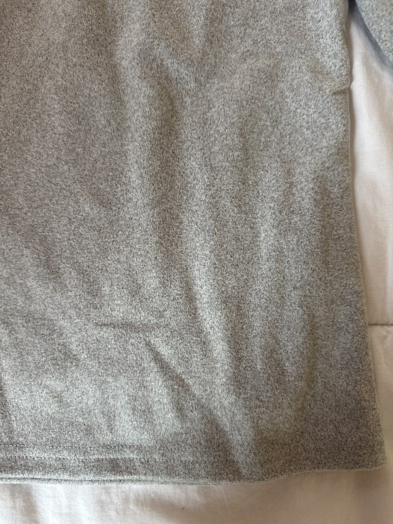 Shein Long Sleeve Warmer - Gray - Size 8Y (Category: Babies & Kids Fashion) located in Muntinlupa City. Submitted by shopnb (Listing ID 1427383568, Image 2). Description: - Shein long sleeve warmer - Gray color - Size 8Y - Suitable for layering.