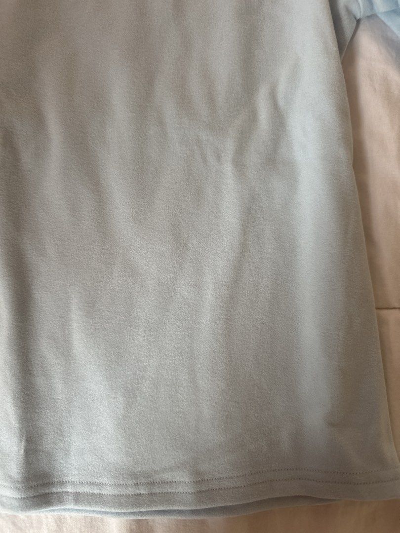Shein Long Sleeve Warmers - Size 8Y (Category: Babies & Kids Fashion) located in Muntinlupa City. Submitted by shopnb (Listing ID 1427383389, Image 2). Description: Light blue long sleeve shirt from Shein. Features a round neckline. The size is 8Y..