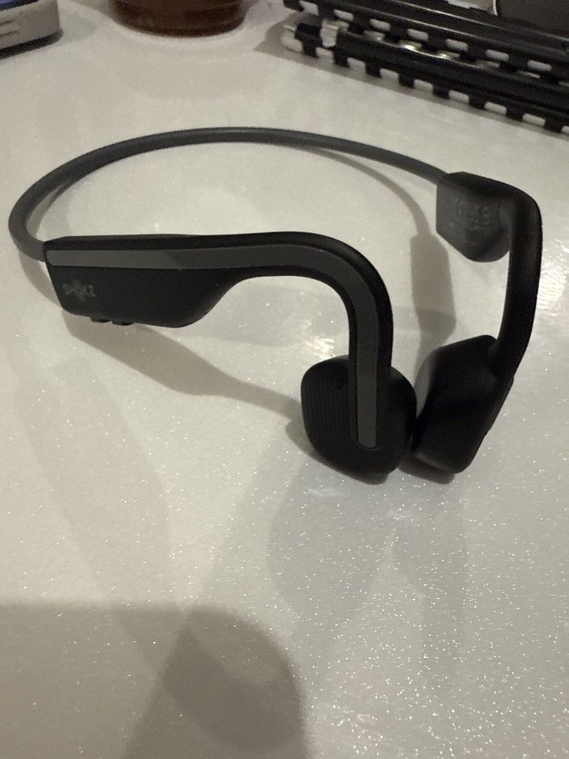 Shokz Openmove Gray (Category: Earphones) located in Manila. Submitted by micoco27 (Listing ID 1427402006, Image 2). Description: Not a fan. Barely using it. Gift from a relative. .