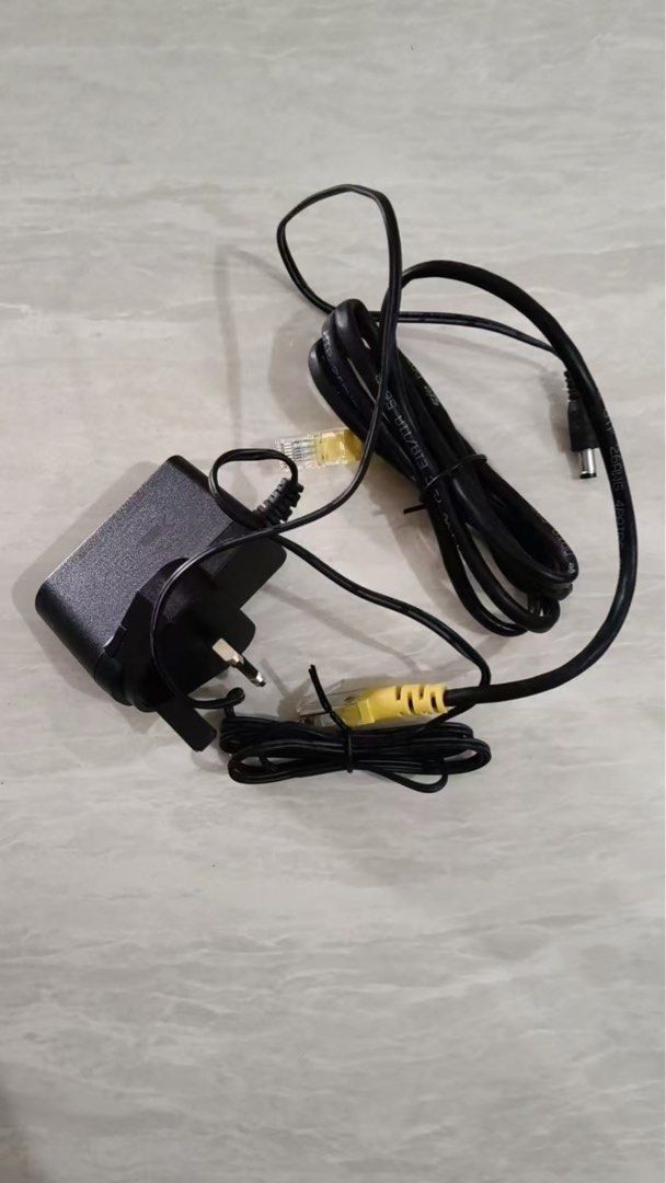 Singtel Optical Network Router and Mesh WiFi462354964148408322